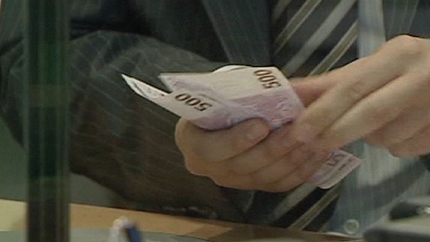 Eurozone private sector downturn eases