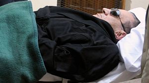 Egypt prosecutor requests death penalty for Mubarak