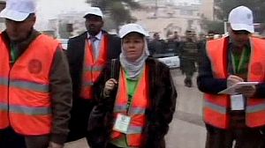 Arab League monitors to stay in Syria despite criticism