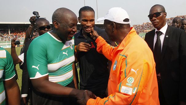 Prime minister shows some neat footwork for Ivory Coast
