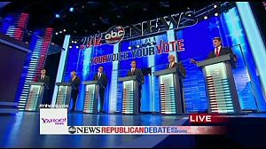 Romney sails through Republican debate