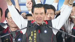 Taiwan re-elects president, endorsing China policy