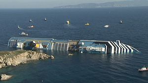 Couple rescued from capsized Italian cruise liner