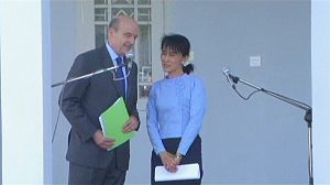 France promises rewards for reformist Myanmar
