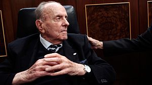 Spanish political veteran Manuel Fraga dies