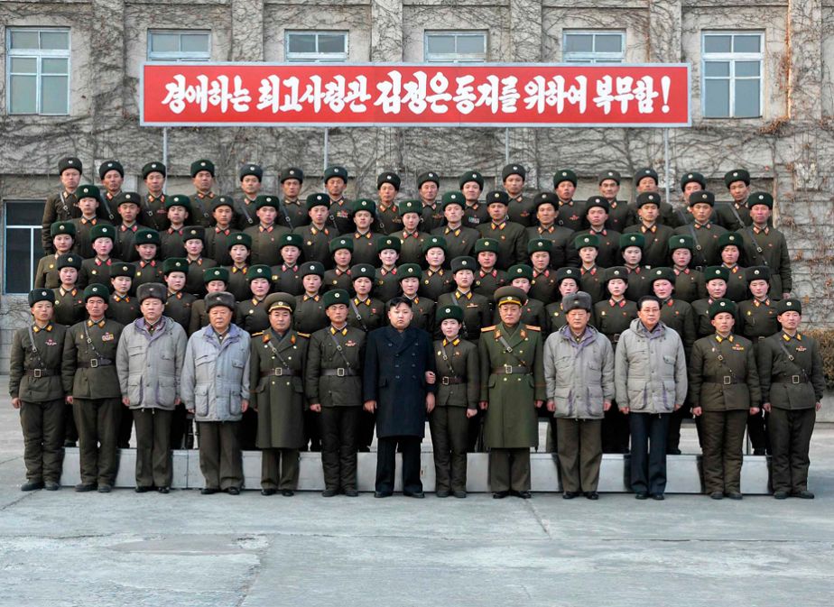 Gruppenbild mit Führer Gruppenbild mit Führer
