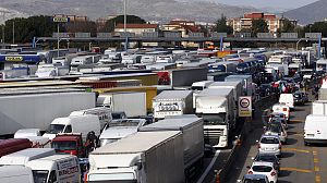 Transport strikes pile up pressure on Italy’s Monti