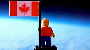 Le premier Légo dans l’espace