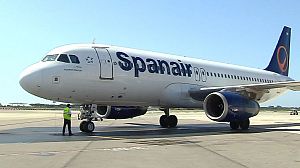 Spanish airline collapse leaves 20,000 stranded