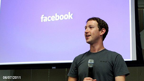 Facebook files for market flotation