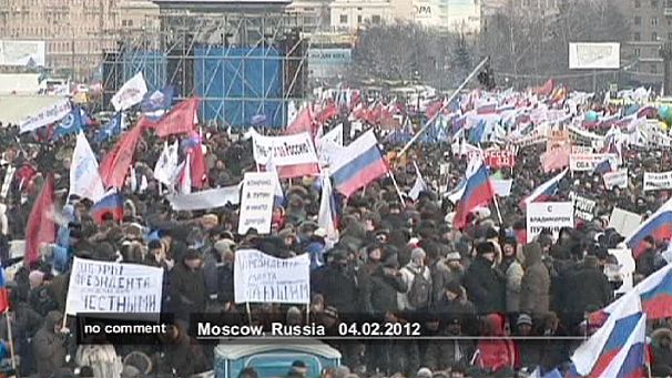 Moscow: Pro and anti-Putin rallies