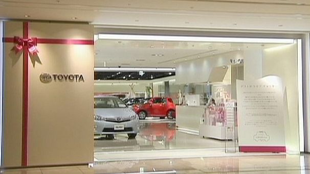 Toyota aumenta previsões para 2011-2012