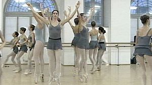Milano: licenziata l‘étoile che ha denunciato l’anoressia alla Scala
