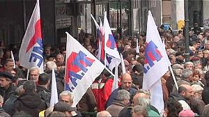 Political tempers frayed over Greece bailout