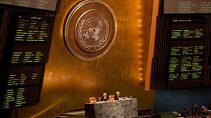 UN General Assembly backs Arab League Syria plan