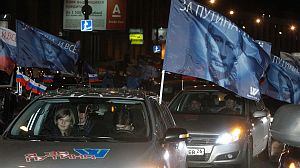 Putin campaign revved up by car rally