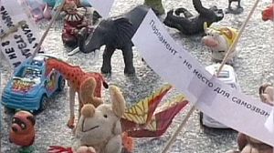 Anti-Putin protesters get round rally ban