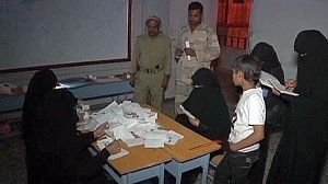 Yemen pushes out Saleh and elects a new leader