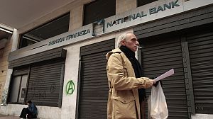 Greek officials hopeful of bond swap acceptance
