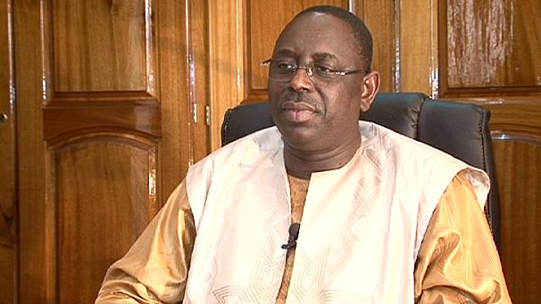 Senegal: Macky Sall, Youssou N’Dour ministro se vuole