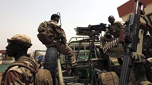 Mali coup leader wants foreign help to fight rebels