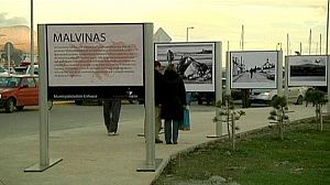 30 years on: UK and Argentina mark Falklands invasion