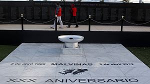 Falklands War dead remembered on 30th anniversary