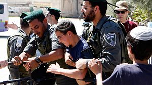 Israel evicts settlers from disputed Hebron building