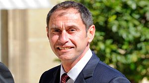 Top French college mourns anti-elitist academic