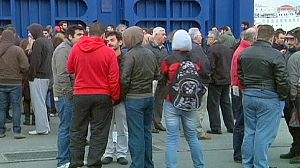 Greek holiday ferries stranded by seamen’s strike