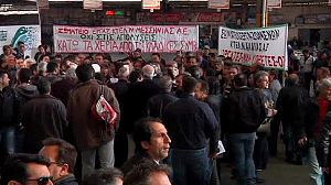 Main Greek parties in trouble, say pre-election polls