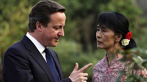 Britain’s PM urges suspension of sanctions against Myanmar