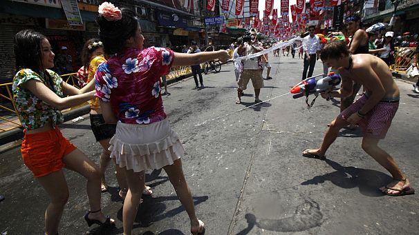 Bangkok’s splashy water festival