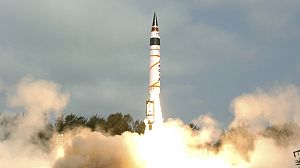 La India prueba con éxito su primer misil de largo alcance y capacidad nuclear