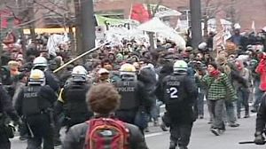 Affrontements historiques entre étudiants et policiers au Québec