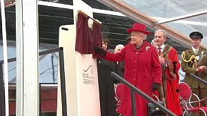 The Queen opens Cutty Sark