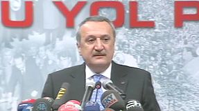 Mehmet Ağar teslim oldu