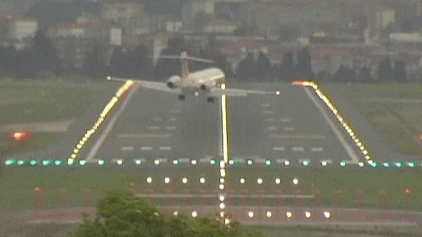 Scary landings in Bilbao