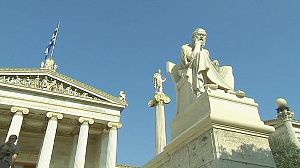 Many Greek political parties, no easy choices