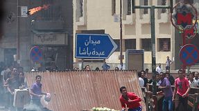 Confrontos no Cairo fazem cerca de 20 mortos