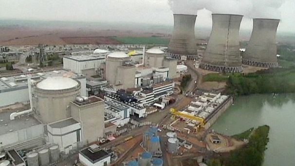 Greenpeace activist drops into nuclear power plant