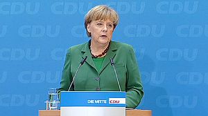 Terremoto politico in Europa. Merkel “Fiscal compact non rinegoziabile”