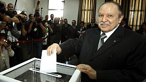 Argélia: Abstenção e avanço dos islamitas marcam legislativas