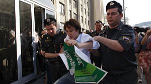 Russia: Anti-Putin protesters set to face huge fines