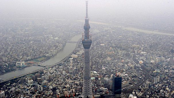 Tokyo Sky Tree opens to public