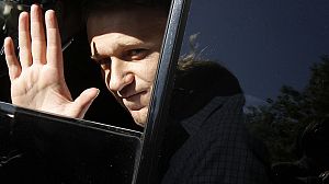Russian opposition leaders freed