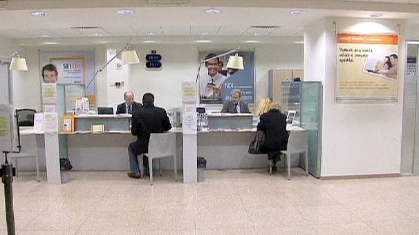 Intesa announces higher profit amid branch cut report