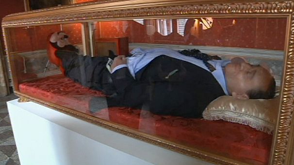 ‘Dead’ Berlusconi artwork