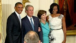 George Bush vuelve a la Casa Blanca