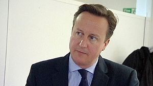 Rabenvater Cameron vergißt Tochter im Pub